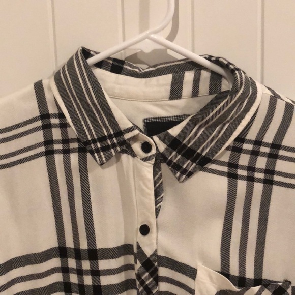 Rails Black and White Blouse - Picture 2 of 4